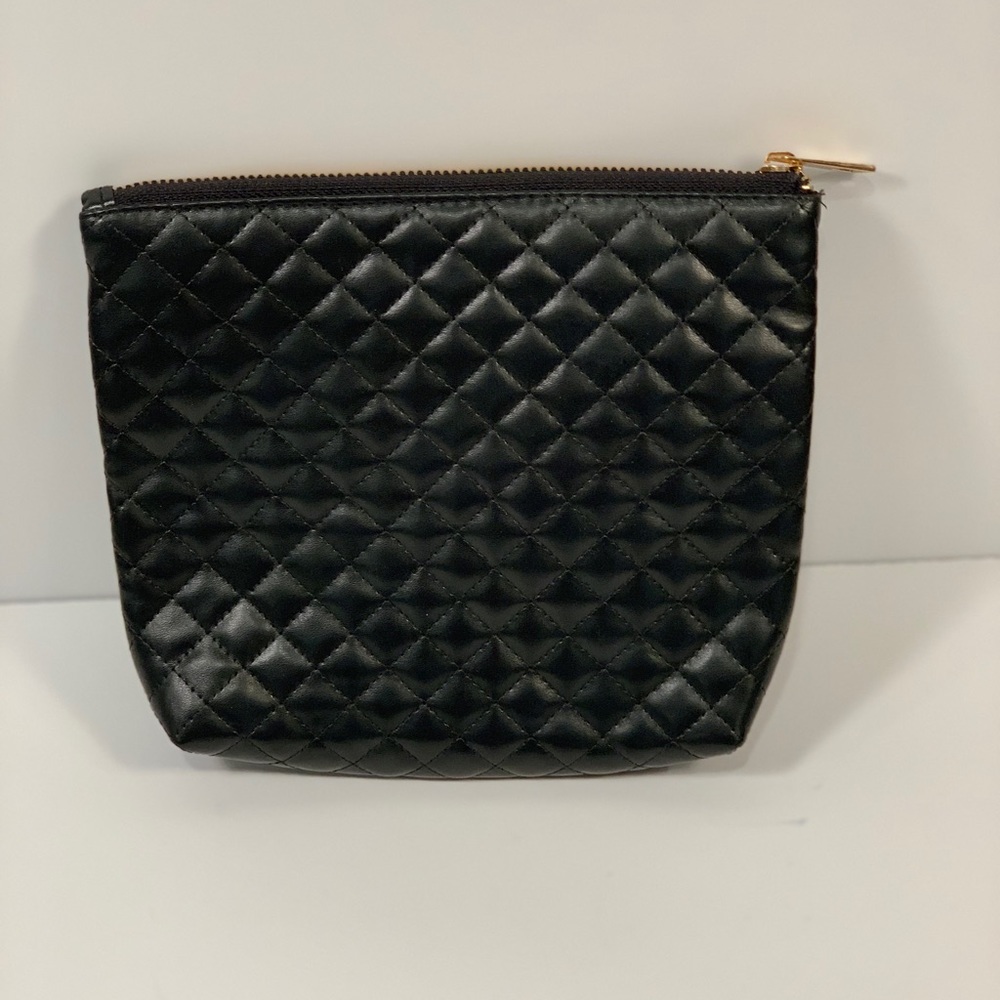 Gavini Makeup Bag NWT